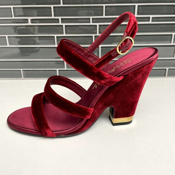 CHANEL 17A CC Logo Burgundy Velvet Strappy Slingback Open-Toe Sandals - IT 40 - Picture 3 of 11